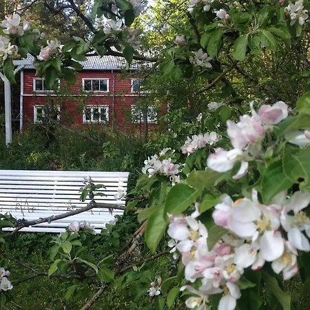לינה וארוחת בוקר Lonnegarden Skjoldastraumen